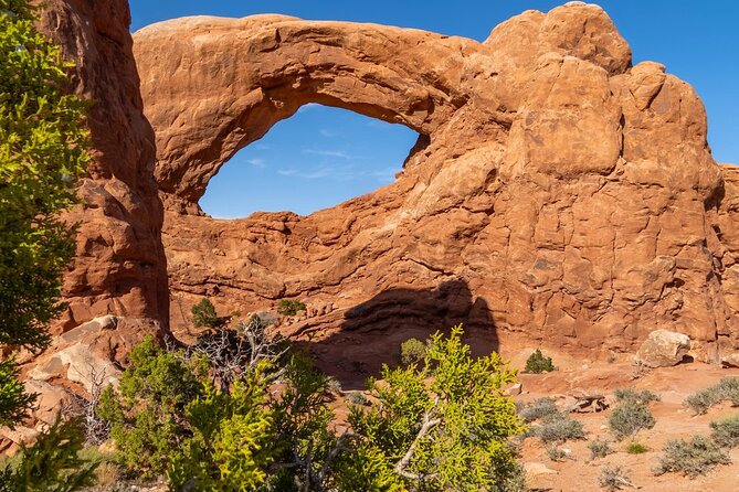 Arches National Park Half Day Tour - Guides, Van Comfort, and Group Size (Why It Matters)