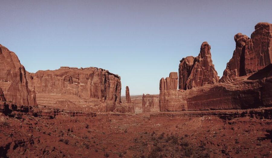 Arches National Park: Sunset Pavement Van Tour - From Moab Reservation Center to the First Big View