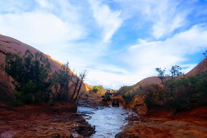 BEST! Hell's Revenge U-Drive 4X4 Tour in Moab +Dinosaur Tracks! - Your Ride Setup: 2, 4, or 6 Seat UTV/ATV and Included Gear