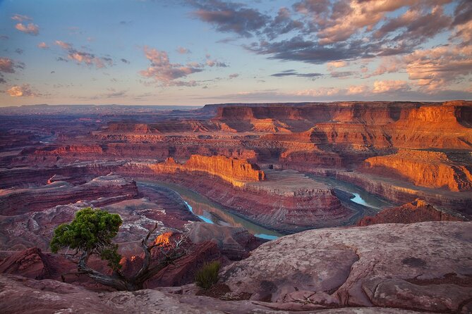 Canyon Country Sunset Helicopter Tour - 60 minutes - Comfort and Group Size: Why Max 3 Passengers Matters