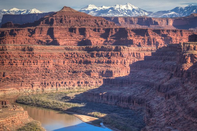Canyonlands National Park Half-Day Tour from Moab - Gooseneck Overlook: the stop where the river curve looks unreal