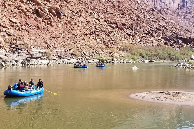 Colorado River Rafting: Afternoon Half-Day at Fisher Towers - Getting back to Moab: take-out, reloading, and a clean ending