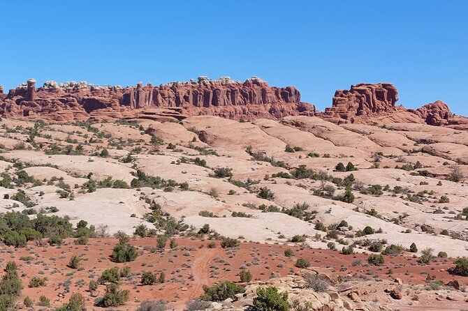 Discover The Hidden Arches: Solitaire Arches Hike & 4x4 Fun - What to bring and how to set yourself up for a smooth hike