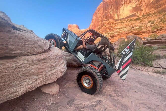 Follow Along and Ride Along Off Road Jeep Tours in Moab Utah - Getting There: Moab Meeting Point and Pickup Reality