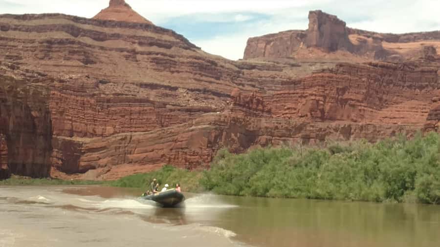 From Moab: Canyonlands 4x4 Drive and Calm Water Cruise - Price and value: does $355 make sense for this combo?