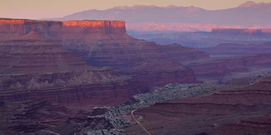From Moab: Canyonlands 4x4 Drive and Calm Water Cruise - Musselman Arch and mesa-top vistas: ask for extra time if it matters to you