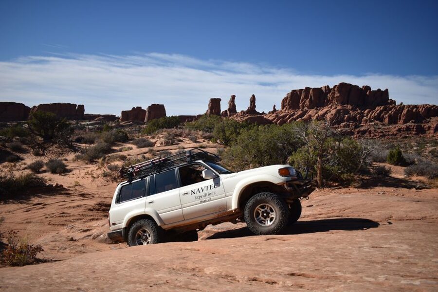 From Moab: Half-Day Arches National Park 4x4 Driving Tour - Key things to know before you go