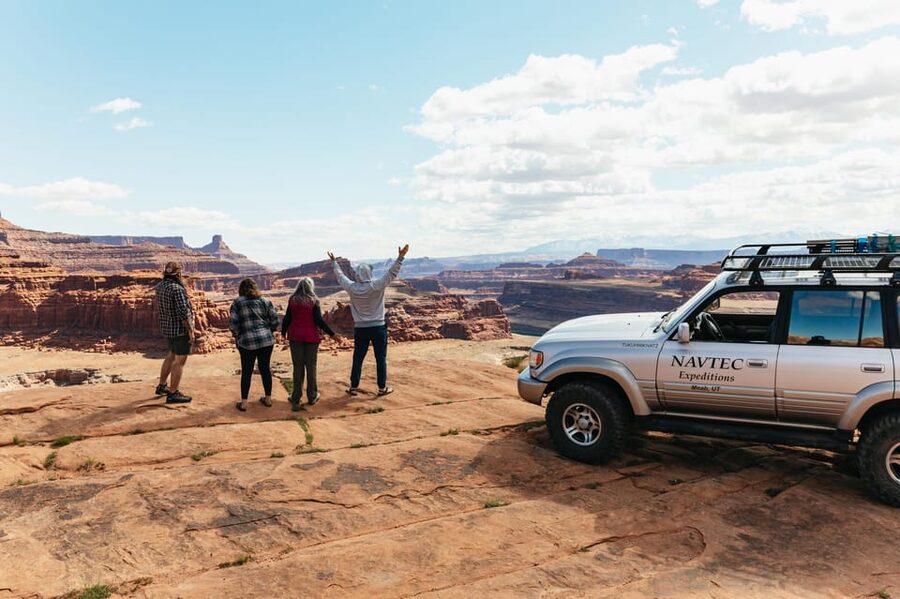 From Moab: Sky District Canyonlands National Park 4x4 Tour - Tips to get the most out of your day