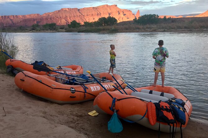 Full day Fisher Towers Rafting - Moab - What to Wear for Wet Rapidity and Utah Weather