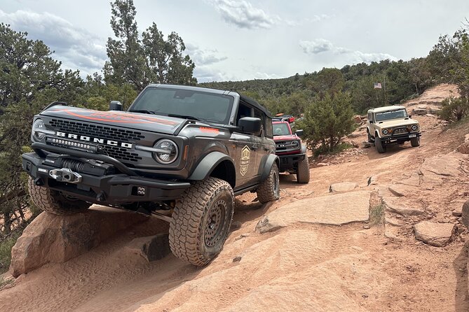 Guided 3.5-Hour You-Drive Jeep Tour in Moab - How the guiding works: coaching that keeps you in control