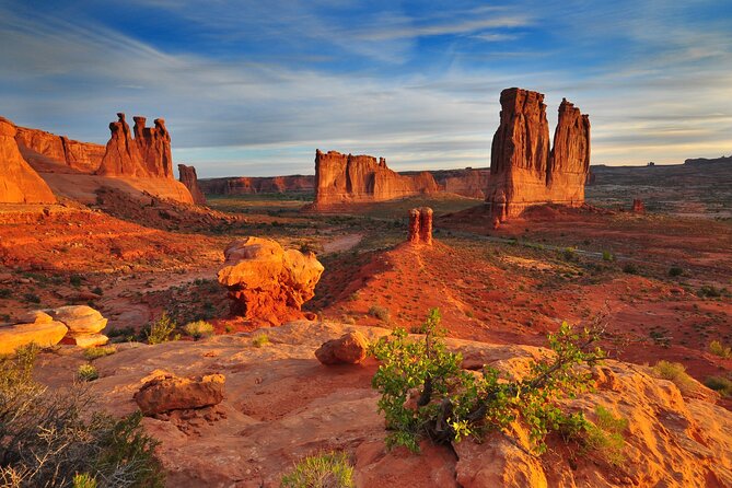 Half Day Arches 4x4 with Delicate Arch Hike - What the included snacks and bottled water really mean