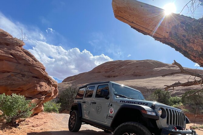 Hell’s Revenge Private 4x4 Guided Jeep Experience in Moab - Hell’s Revenge 4x4: Why This Trail Feels Like a Real Moab Checklist