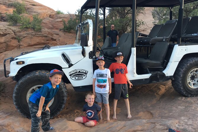 Hell’s Revenge Sunset Off-Road Hummer Adventure - Who should book this sunset Hummer adventure