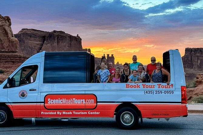 HIGHLY RATED Arches National Park Sightseeing Tour From Moab Utah - Moab Start Point and What to Expect From the First 30 Minutes