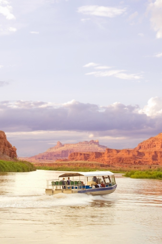 Moab: 1-Hour Express Jet Boat Tour on Colorado River - Safety Orientation on the Banks: What the First Minutes Feel Like