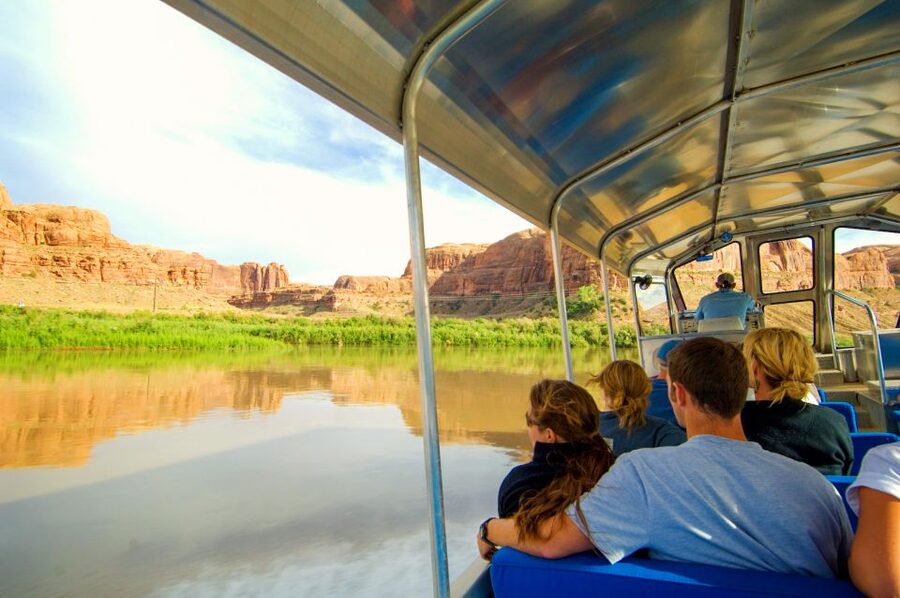 Moab: 3-Hour Jet Boat Tour to Dead Horse Point State Park - Dead Horse Point looks different when you’re under it