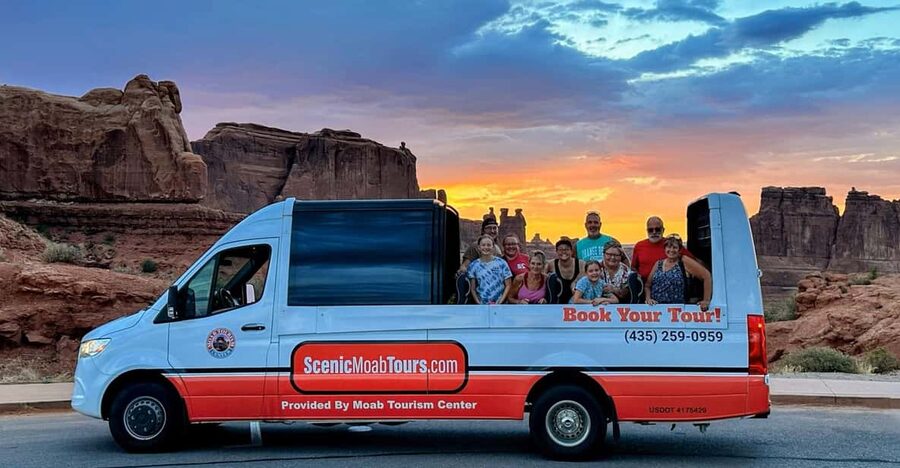 Moab: Arches National Park Sightseeing Tour - Key highlights you’ll actually feel during the tour