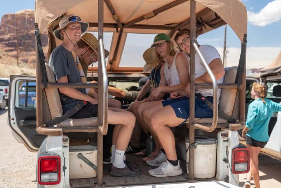 Moab Half Day Jeep Tour - Rugged Trails vs Relaxed Views: Choosing the Right Time