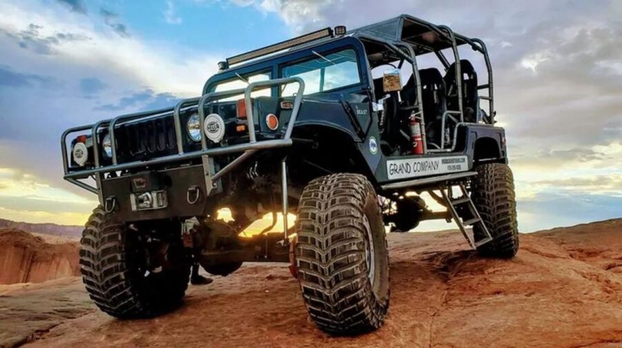 Moab: Hell's Revenge "Beast" 4x4 Adventure Tour - Key highlights you’ll feel the moment you start
