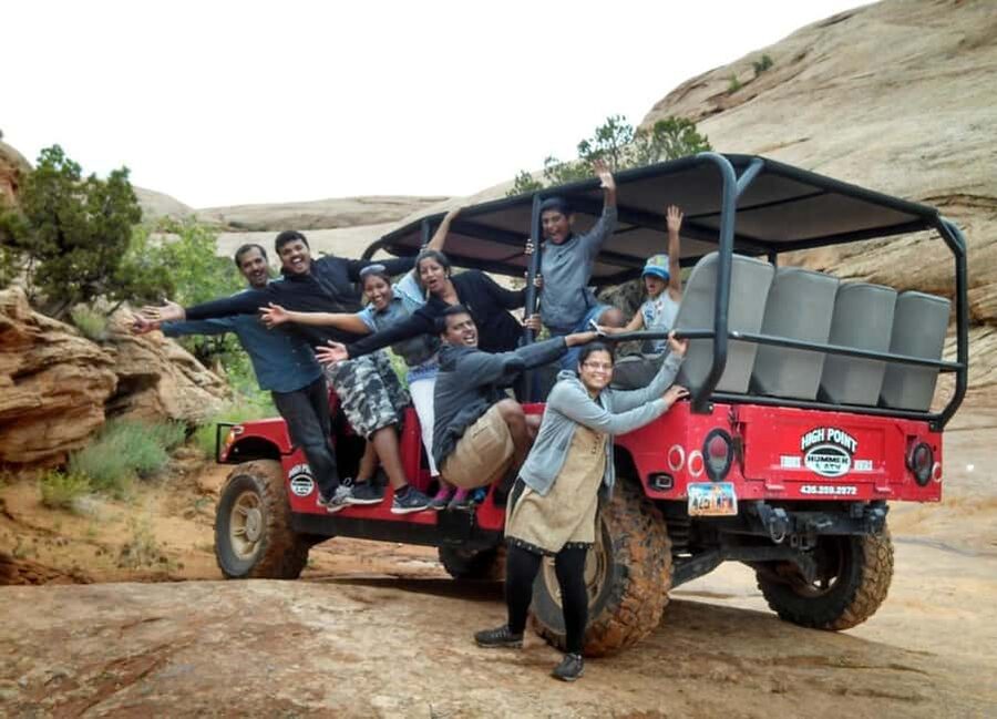 Moab: Hell's Revenge Hummer Adventure - Comfort and practical tips for a 2-hour Hummer adventure