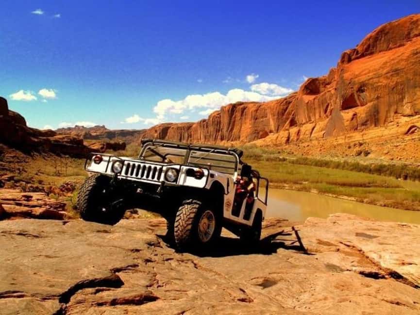 Moab: Hell's Revenge Hummer Adventure - Who should book this tour, and who might skip it