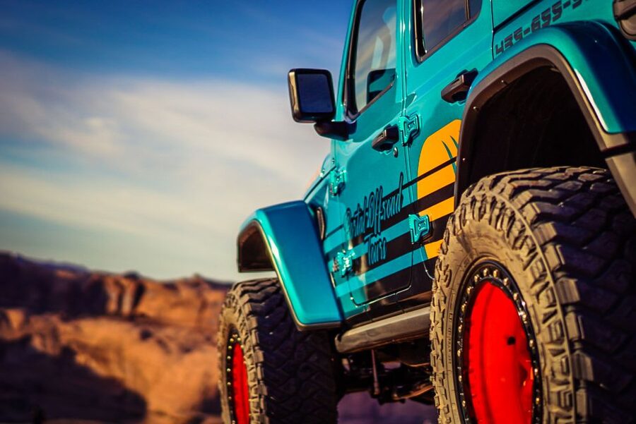 Moab: Off-Road Hell's Revenge Trail Private Jeep Tour - Key Points to Know Before You Go