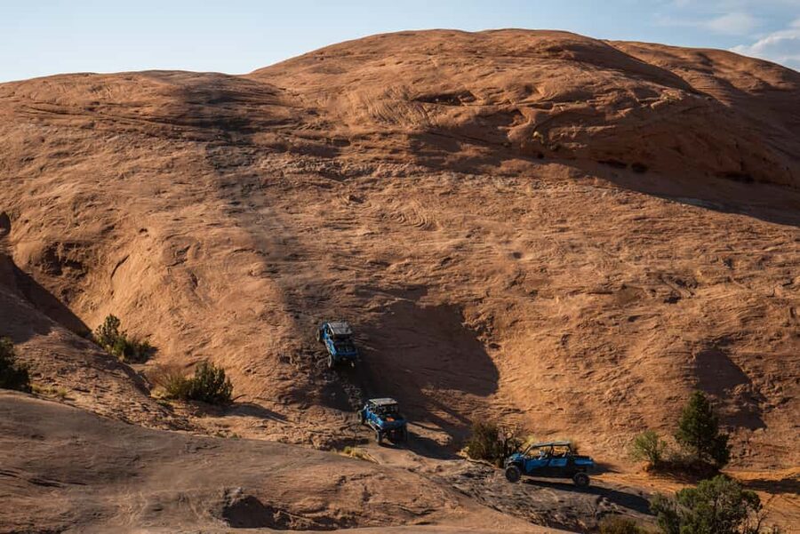 Moab’s #1 Rated Guided U-Drive Hell’s Revenge Off-Road Tour - Should You Book This Hell’s Revenge U-Drive Tour?