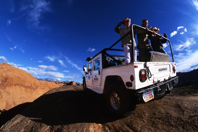 Moab’s Original Hummer Adventure: Hell’s Revenge Trail Experience - What the Hell’s Revenge drive includes: slickrock, arches, and dinosaur tracks