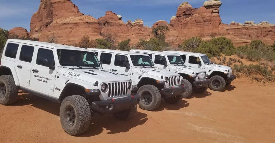 Morning Arches National Park 4x4 Tour - Jeep Rubicons, A/C Comfort, and the Safety-First Approach