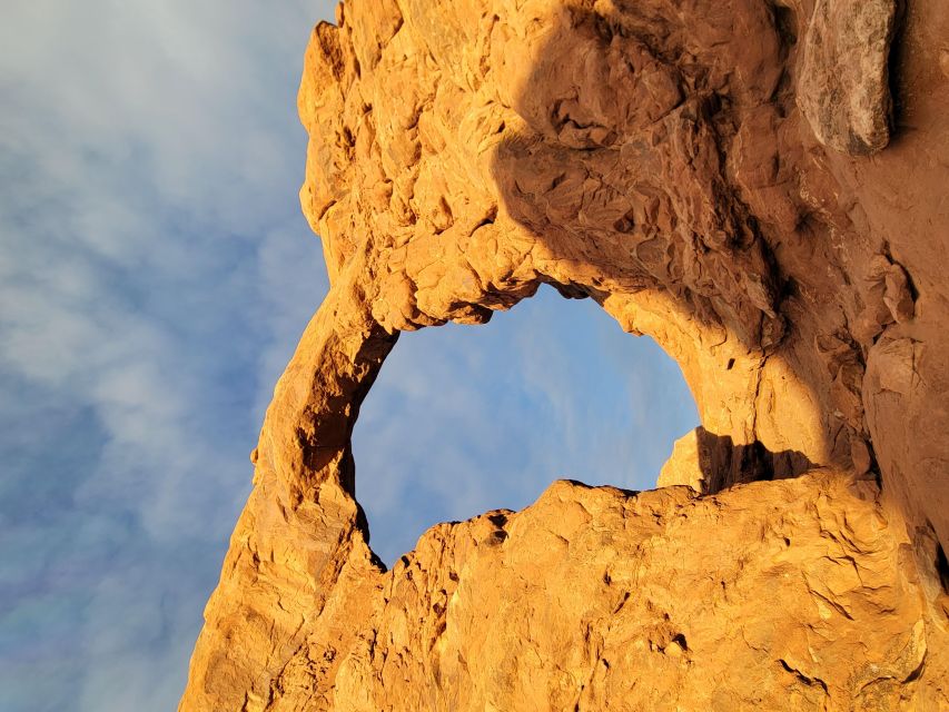 Morning Arches National Park 4x4 Tour - Utah Raptor State Park and Dinosaur Tracks: A Surprise Added Layer