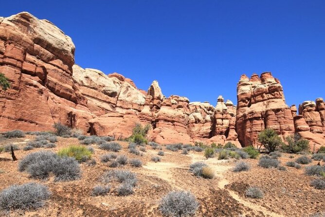 Needles Canyonlands 4X4 Jeep Tour from Moab (3 Person Minimum) - Price and value at $390: what you’re paying for