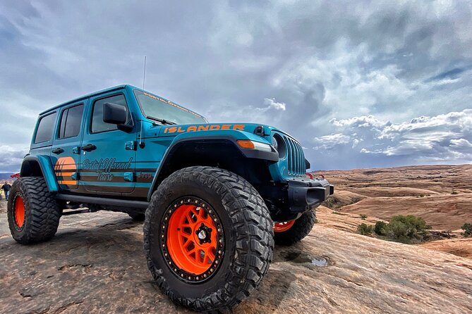 Off-Road Private Jeep Adventure in Moab Utah - Why a private Hell’s Revenge Jeep ride feels different
