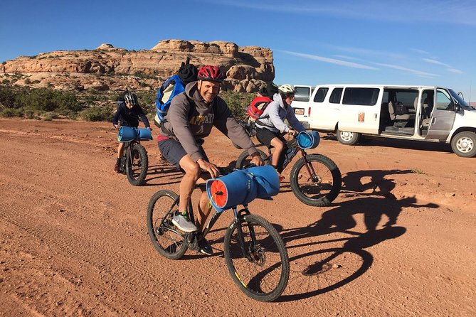 Pedal, Paddle, Pedal: Moab Mountain Biking & Packrafting Combo - Packraft Setup at the Green River: Float Labyrinth Canyon