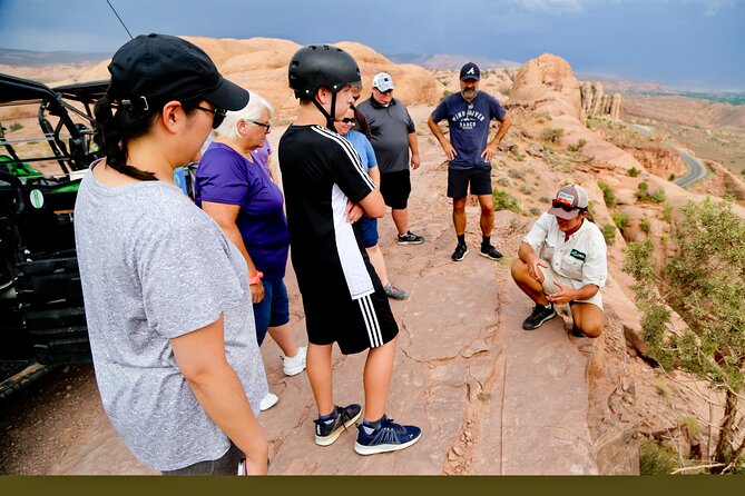 Private Guided U-Drive 4x4 Tour on World Famous Hell’s Revenge - What’s included: snacks, water, guide support, and the extra attention
