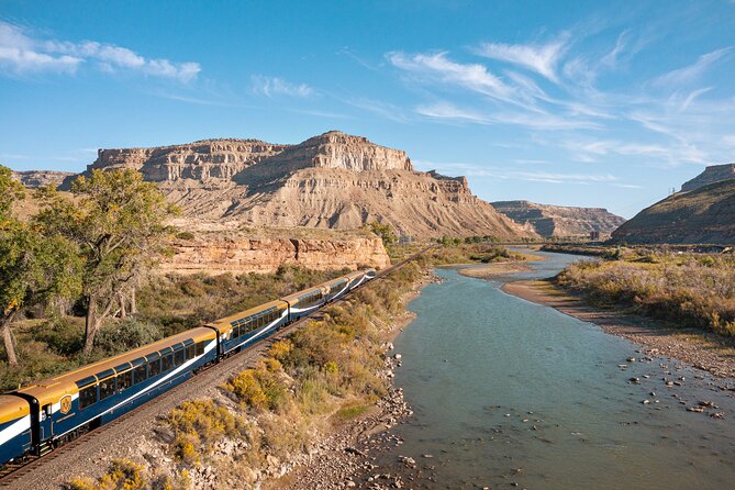 Rockies to the Red Rocks Train - Moab to Denver - SilverLeaf Plus - SilverLeaf Plus: Lounge Car Access, Drinks, and Less Fuss