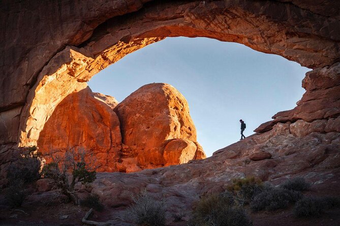 Secluded Arches Sunset Experience Best Of Devils Garden Fun Hike - Key highlights at a glance