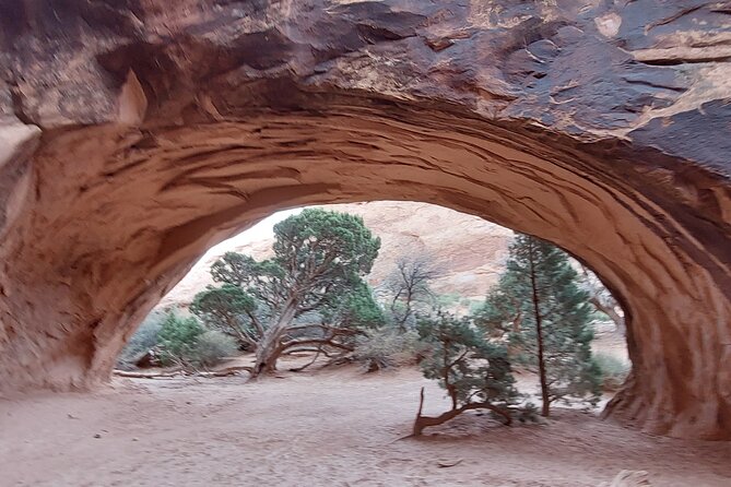 Secluded Arches Sunset Experience Best Of Devils Garden Fun Hike - Driving through Arches: seeing the big stuff before you even lace up