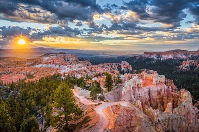 Self Guided Audio Tour Bundle for Utah's Mighty Five - Day 2 in Canyonlands: 74 points with a long Moab loop