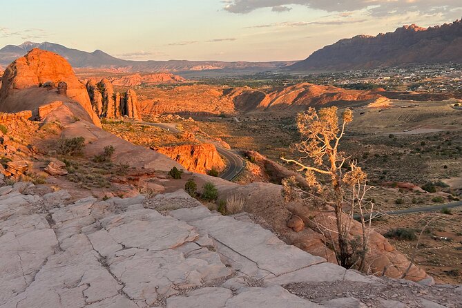 Sunset Private Off-Road Jeep Tour in Moab - Value check: $425 per group, up to 4 people