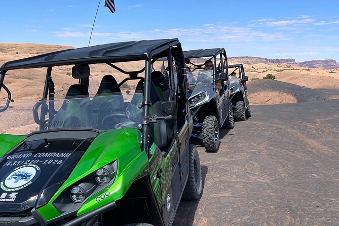 The Best U-Drive Hell's Revenge 4x4 Off Roading Tour from Moab - The UTV setup: up to four people and the calm of a real guide