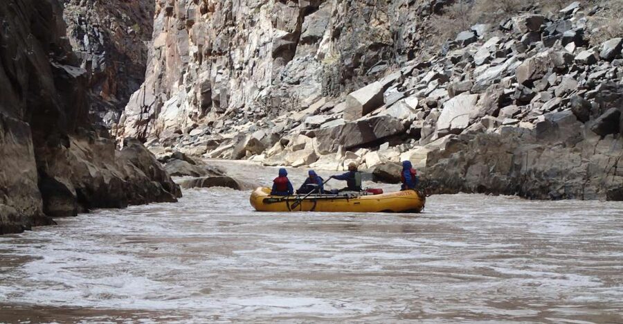 Westwater Canyon: Colorado River Class 3-4 Rafting from Moab - Gear, PFD, Helmets, and the Real Comfort Question