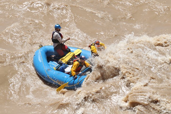 Whitewater Rafting on the Colorado River - Gear, Water, and the Stuff You Must Bring